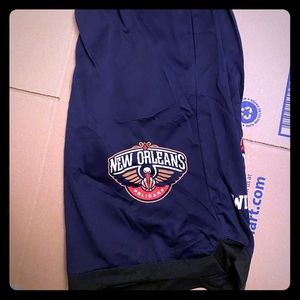 Mens New Orleans Pelicans Shorts NWT